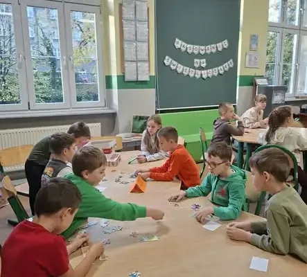 Pierwszaki ze SP 15 w Chorzowie oficjalnie Świetliczakami
